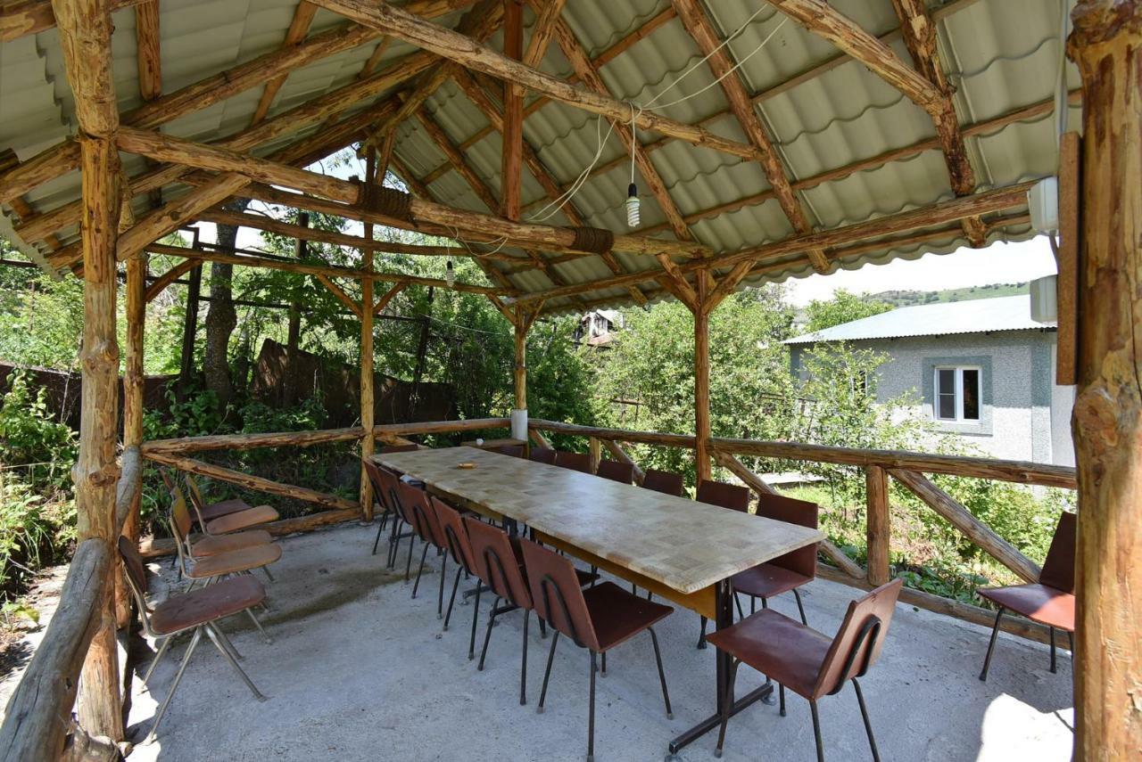 Guest House Arsan Tsaghkadzor Exterior foto